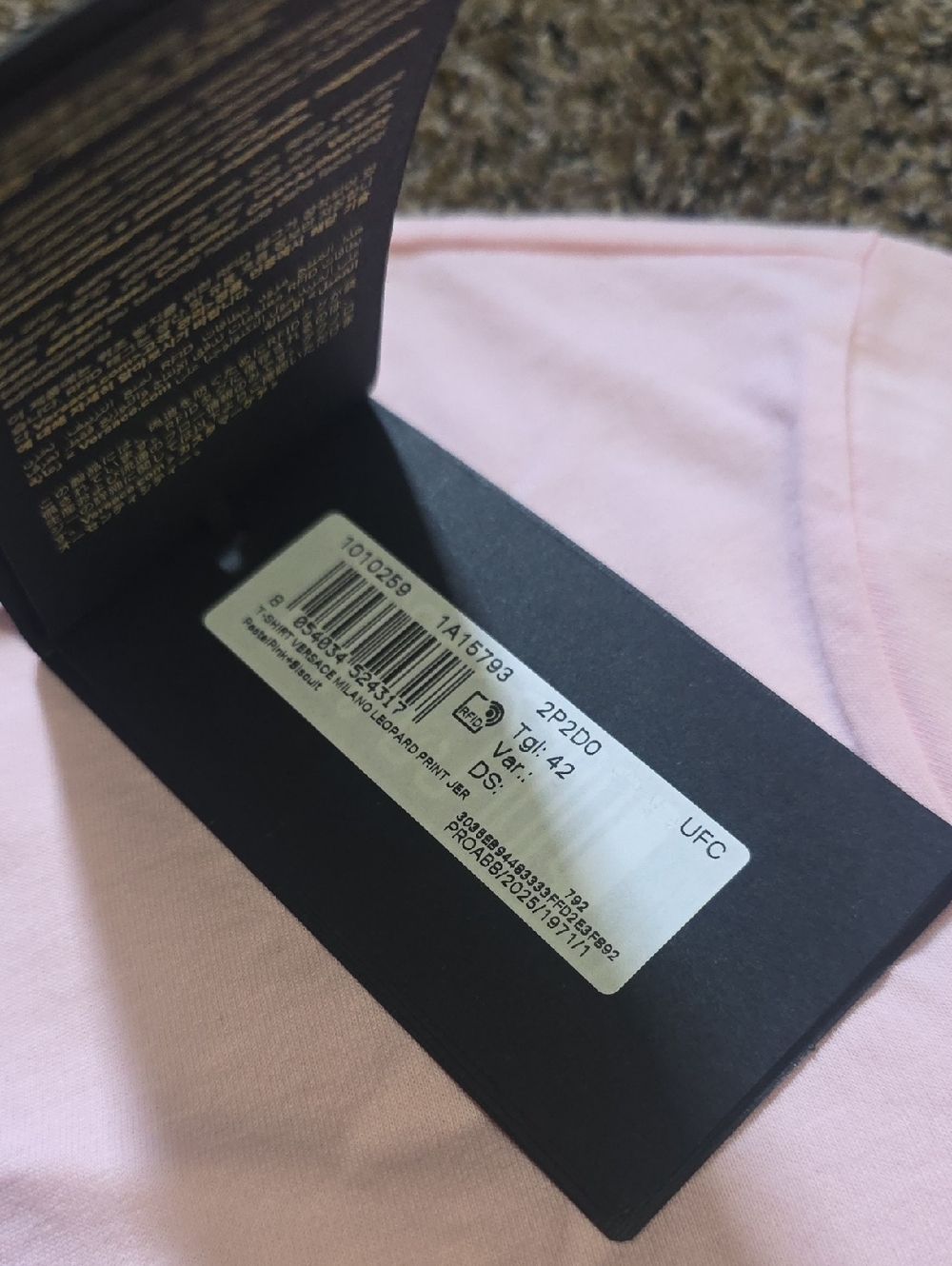NWT VERSACE PINK CROP TEE - Picture 4 of 8